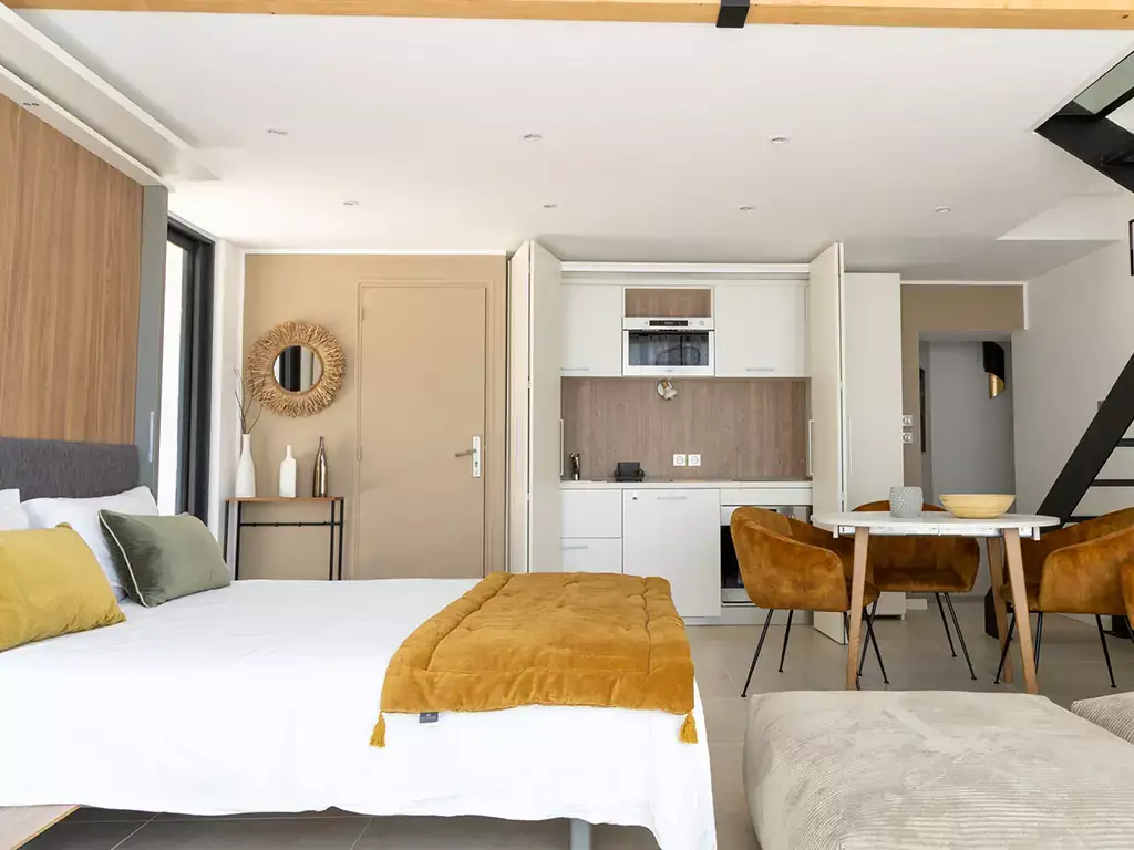 Loft ISIS
