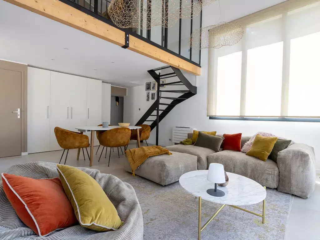 Loft ISIS